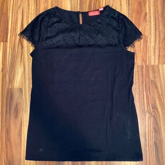 Elle Black Lace Short Sleeve Top Women's Size Small - Picture 1 of 5